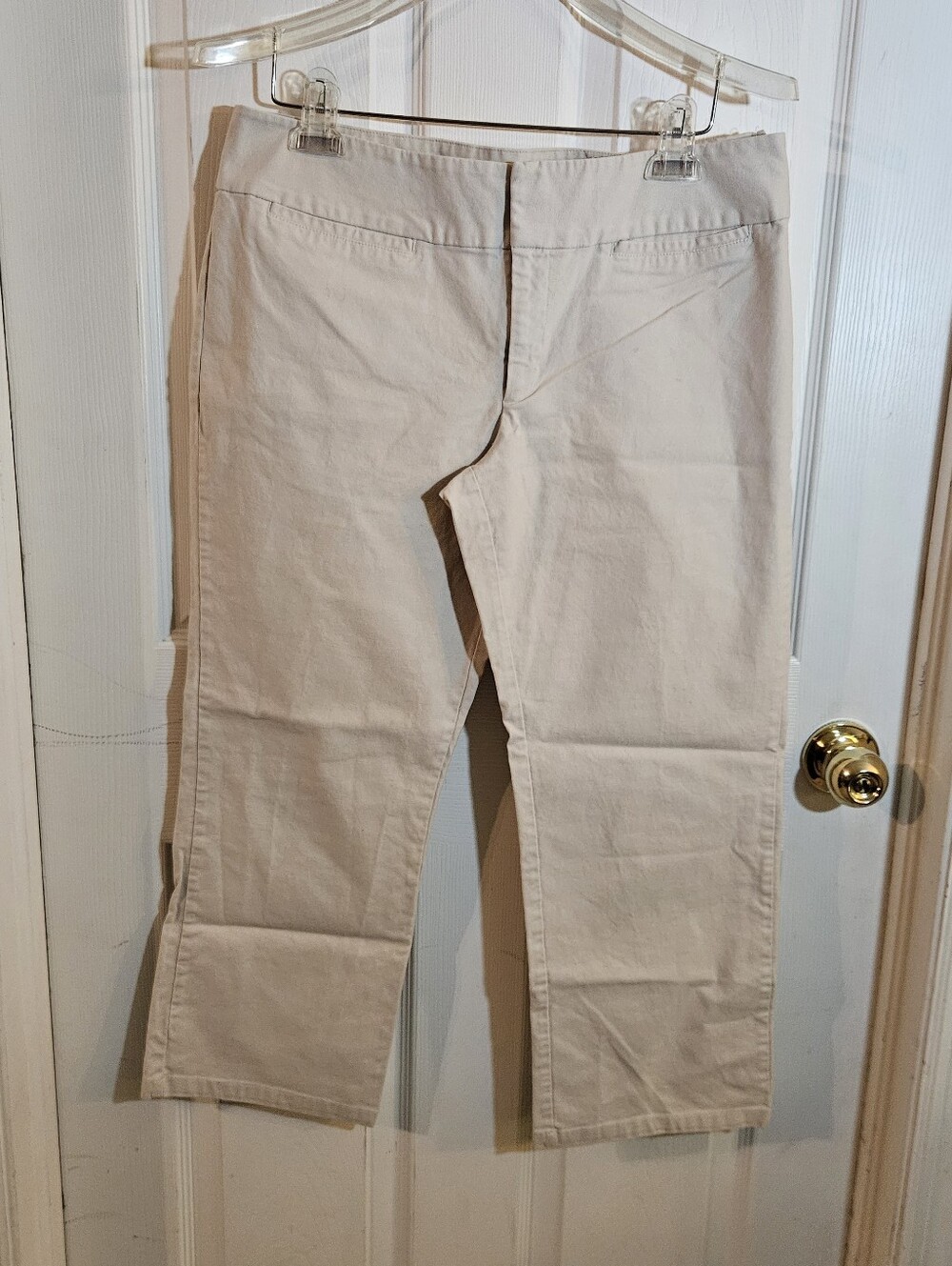 Old Navy Cropped Khaki Pants Beige Size 12